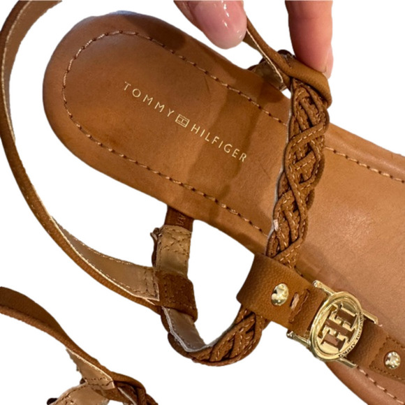 Tommy Hilfiger Sandals Thongs Brown - Size 6.5 - Picture 4 of 5